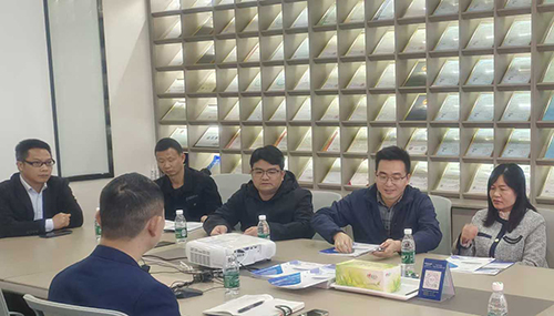 廣西象州縣政協(xié)副主席曾瑩訪問(wèn)深國(guó)安